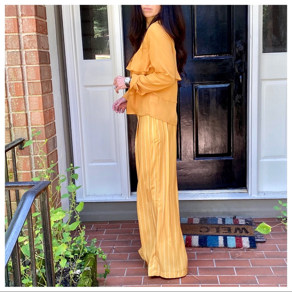 Chic Mustard striped wide leg palazzo pants - Picture 2 of 10